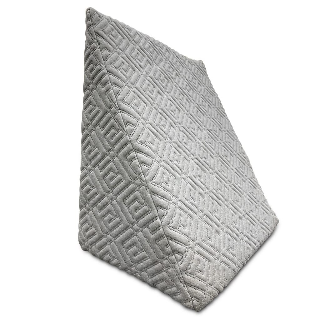 The Wedge Pillow: A Must Have For Pregnant&nbsp;Women?